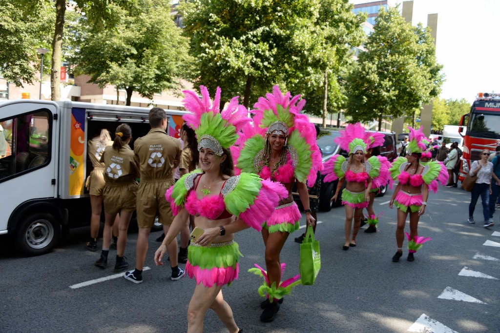 ../Images/Zomercarnaval 2022 012.jpg